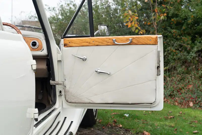 2010 Beauford 4 Door LWB Tourer-Sold