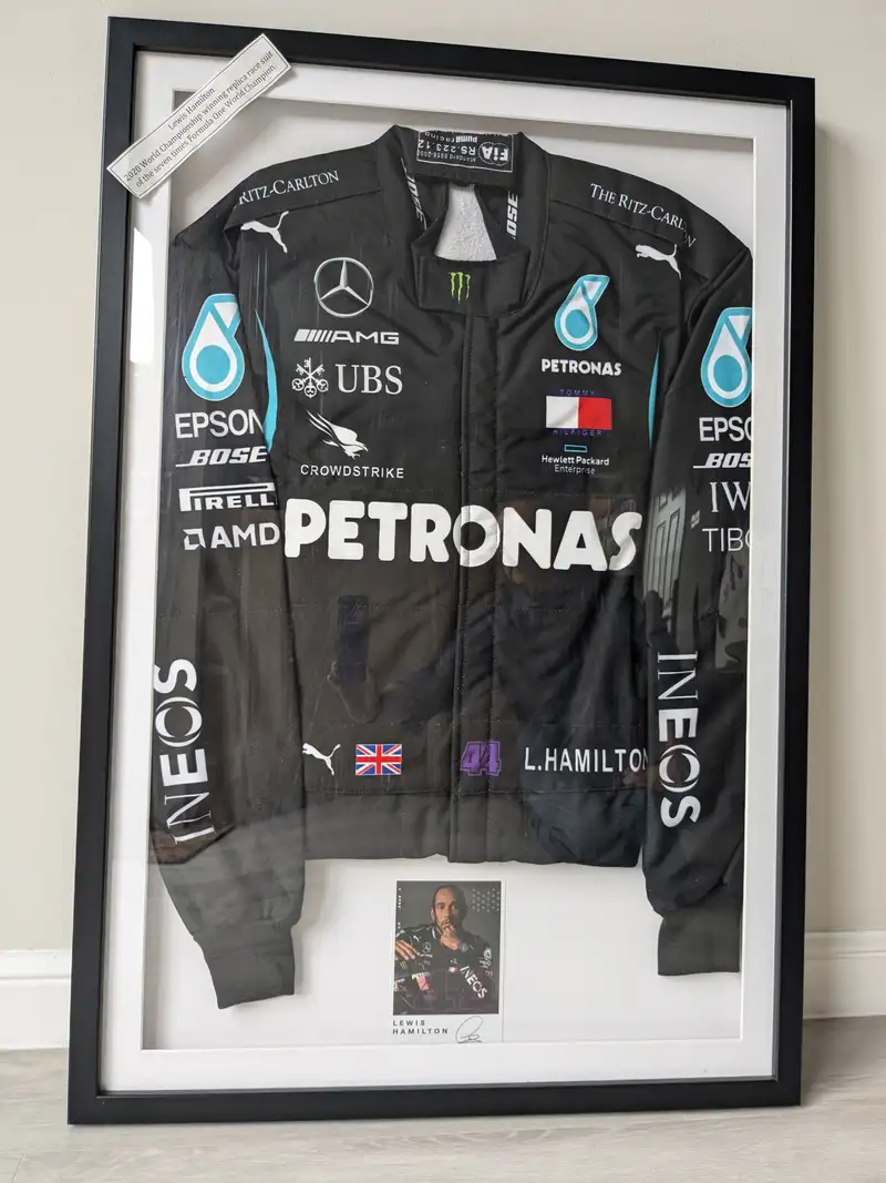 Replica Sir Lewis Hamilton AMG Petronas Mercedes-Benz Race S-For Sale