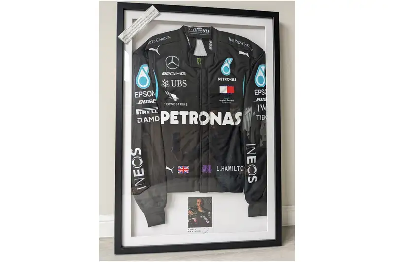 Replica Sir Lewis Hamilton AMG Petronas Mercedes-Benz Race S-For Sale