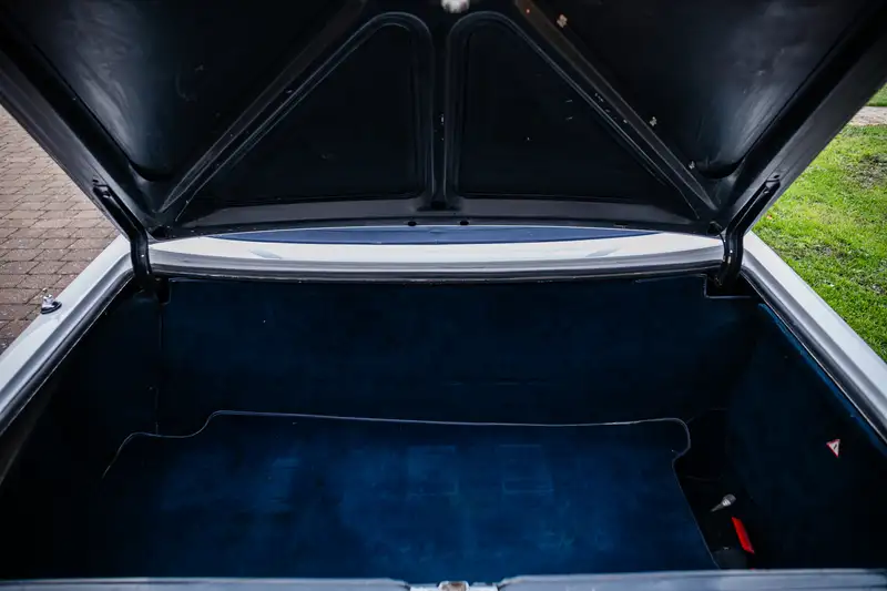1987 Mercedes-Benz 300 SL (R107)-Sold