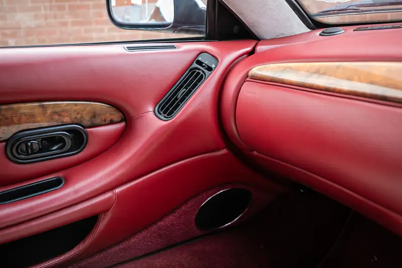 2001 Aston Martin DB7 Vantage Manual-For Sale