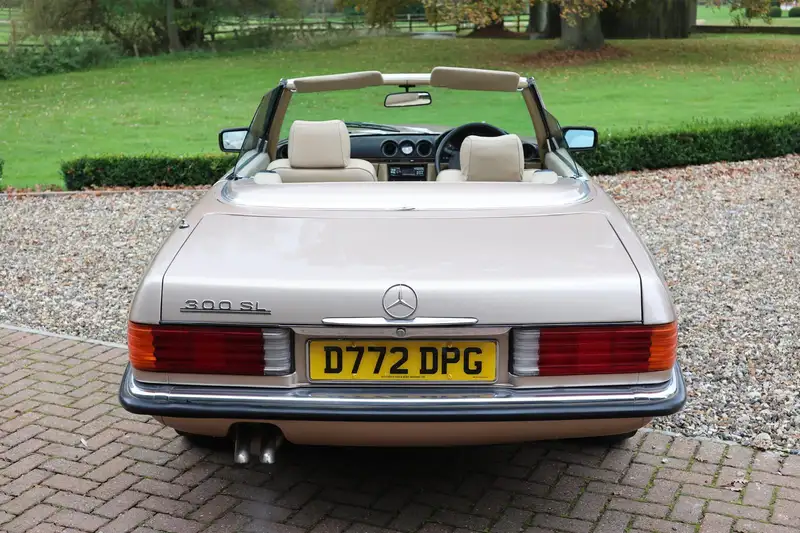 1987 Mercedes-Benz 300SL (R107)-For Sale