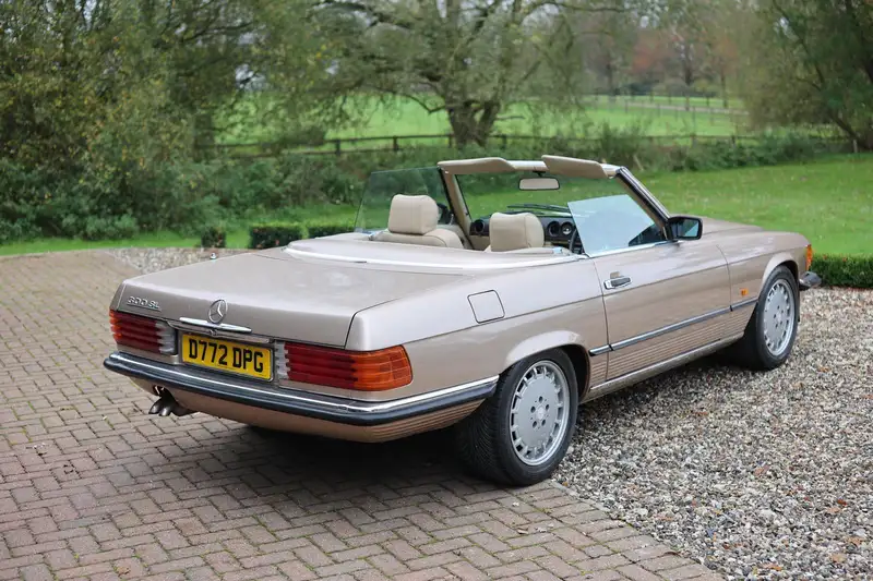 1987 Mercedes-Benz 300SL (R107)-For Sale