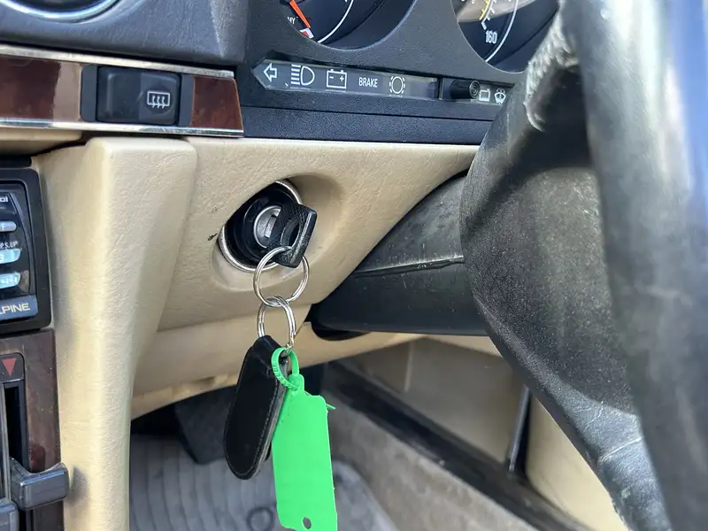 1987 Mercedes-Benz 300SL (R107)-For Sale