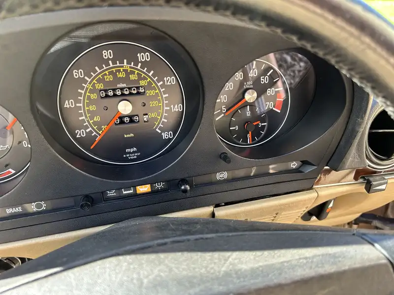 1987 Mercedes-Benz 300SL (R107)-For Sale