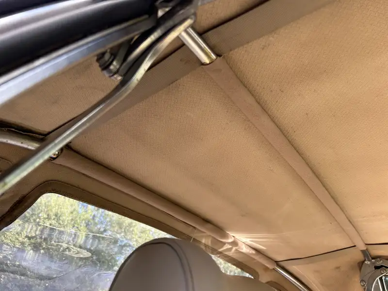 1987 Mercedes-Benz 300SL (R107)-For Sale