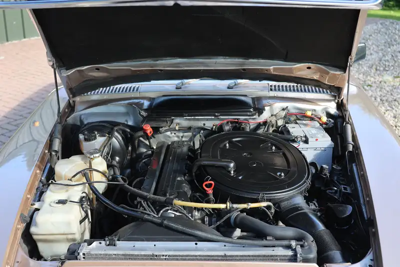 1987 Mercedes-Benz 300SL (R107)-For Sale