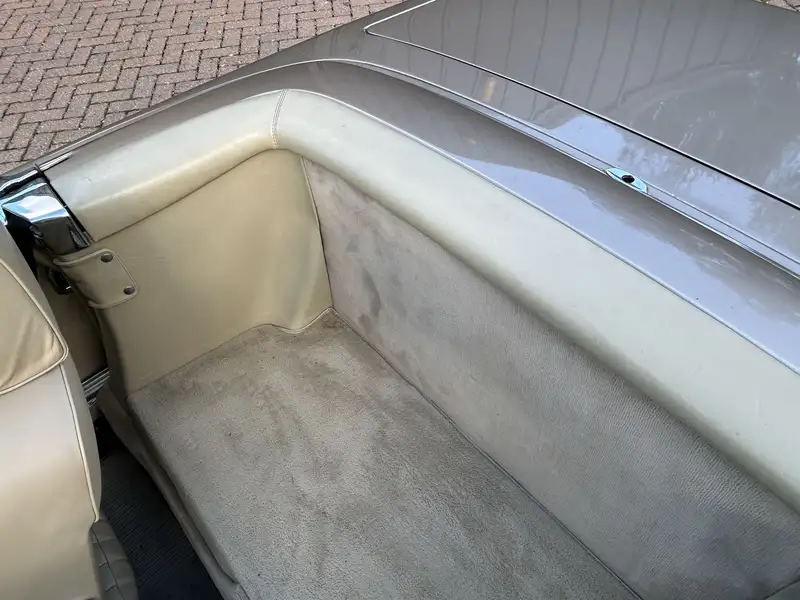 1987 Mercedes-Benz 300SL (R107)-For Sale