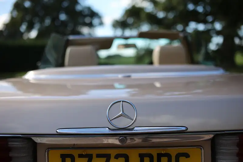 1987 Mercedes-Benz 300SL (R107)-For Sale