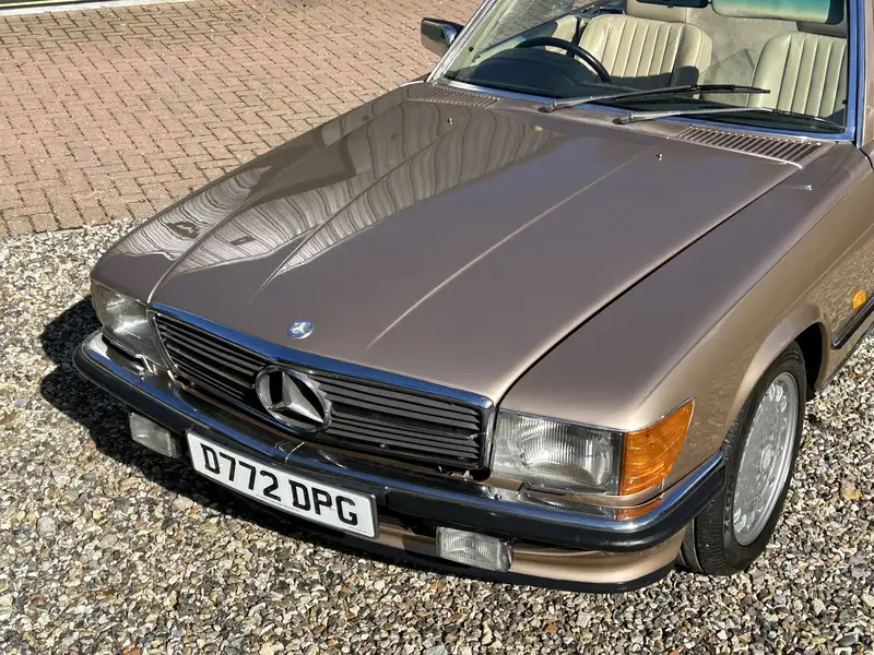 1987 Mercedes-Benz 300SL (R107)-For Sale