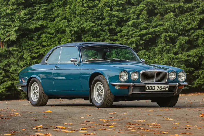 1976 Daimler Double-Six Coupé (Manual)-Sold
