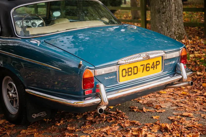 1976 Daimler Double-Six Coupé (Manual)-Sold