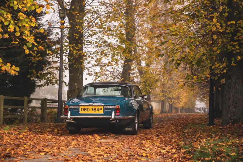 1976 Daimler Double-Six Coupé (Manual)-Sold