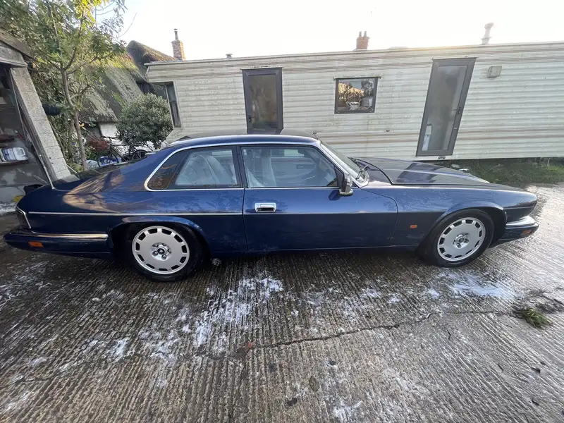 Iconic Auctioneers | 1995 Jaguar XJ-S 4-0 litre Celebration Coupé-Sold
