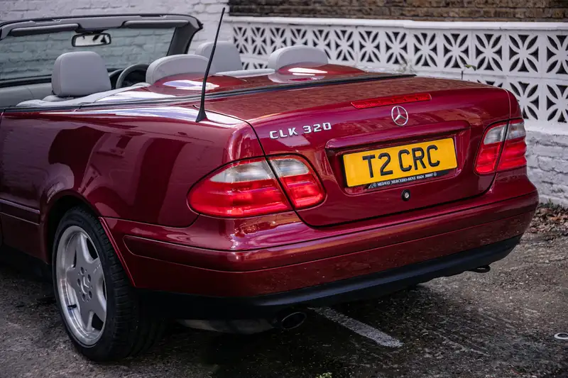 1999 Mercedes-Benz CLK 320 Elegance Cabriolet (W208)-Sold