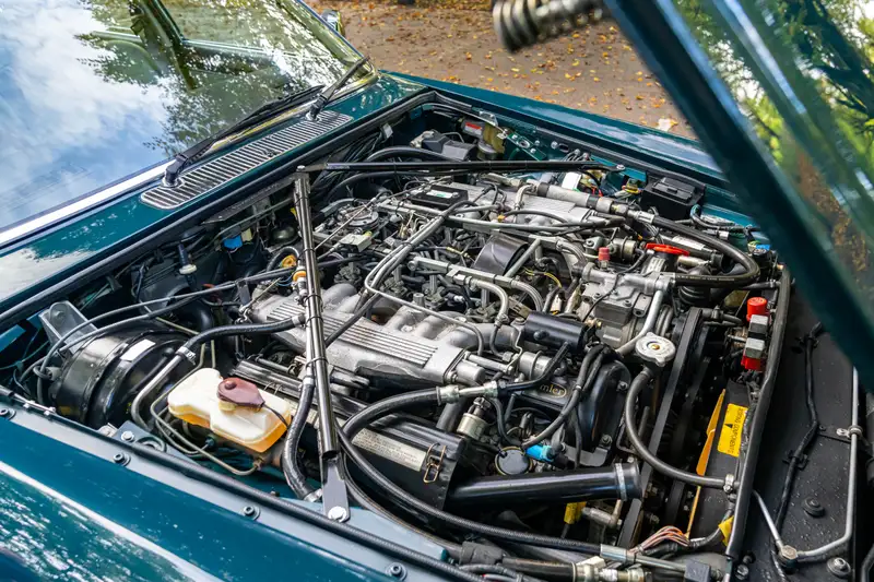1992 Daimler Double-Six (Series lll) V12 Saloon - 10,000 Mil-Sold