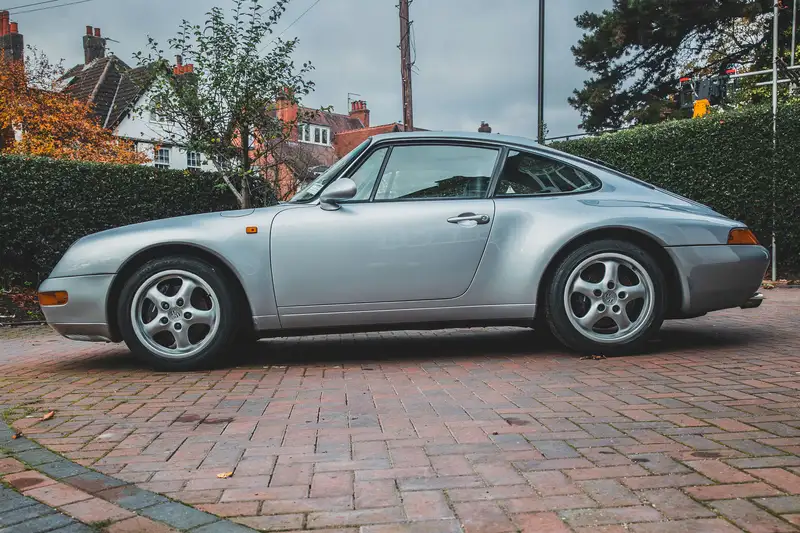 1994 Porsche 911 Carrera 2 993-Sold