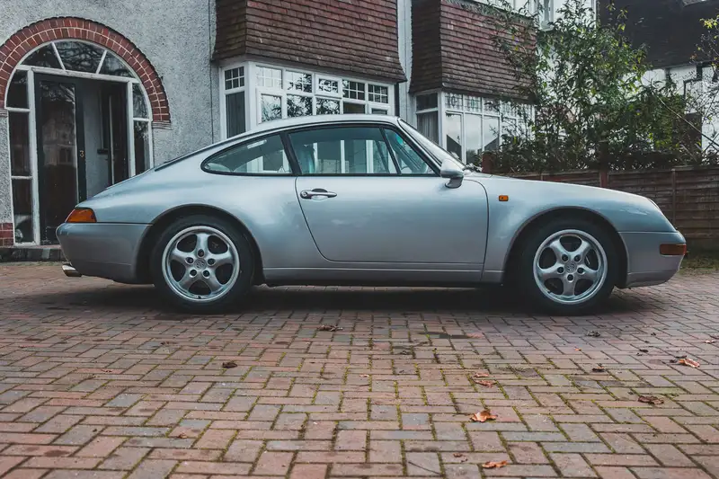 1994 Porsche 911 Carrera 2 993-Sold