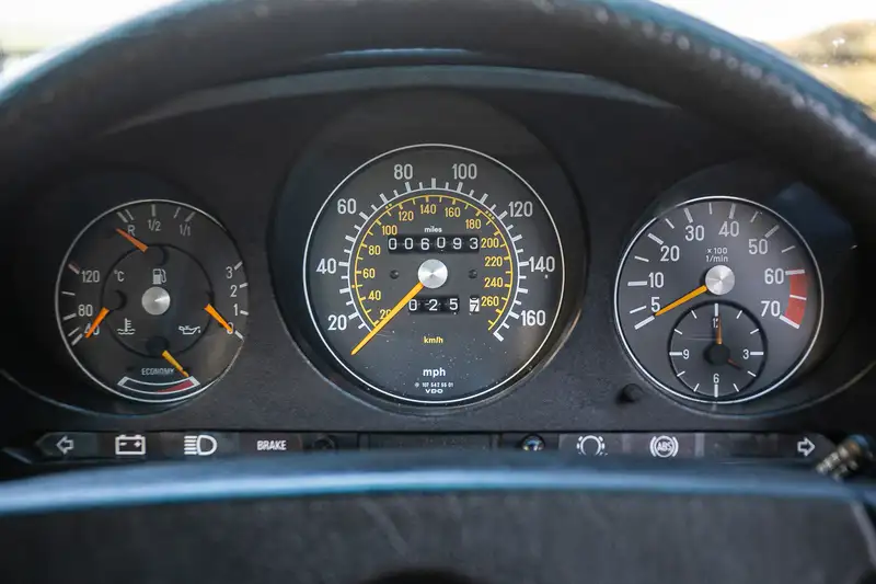 1983 Mercedes-Benz 500SL (R107)-For Sale