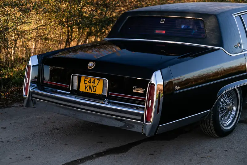 1988 Cadillac Brougham D'Elegance Gold Edition-For Sale