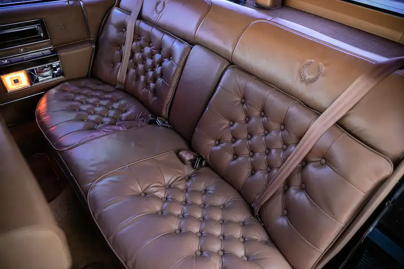 1988 Cadillac Brougham D'Elegance Gold Edition-For Sale