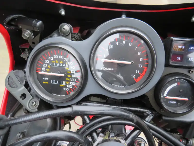 1986 Yamaha RD500LC 499cc-Sold
