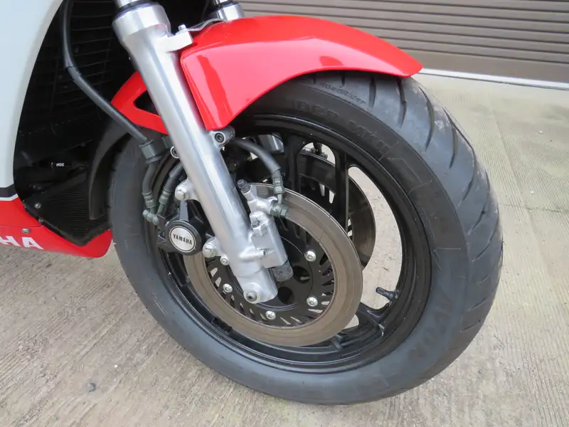 1986 Yamaha RD500LC 499cc-Sold