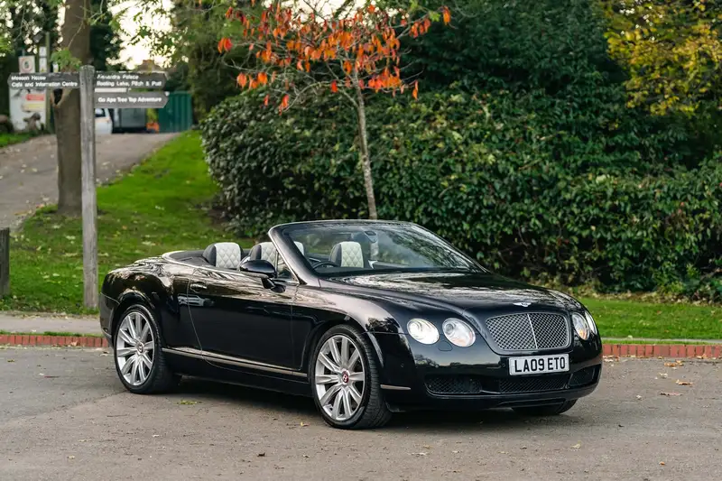 2009 Bentley Comtinental GTC Mulliner-Sold