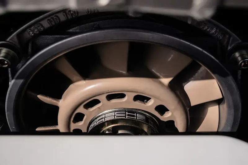1995 Porsche 911 (993) GT2 R-For Sale