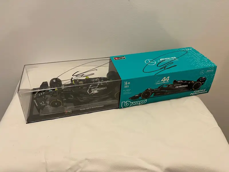 1:24th Scale AMG Petronas Mercedes F1 W14 E Signed 3 Times b-Sold