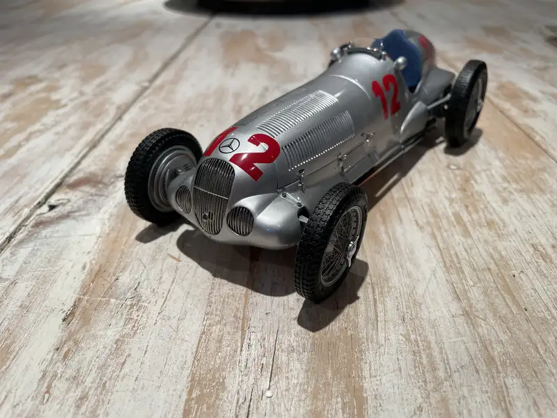 Mercedes-Benz W125 1937 1:18th Scale CMC M-052 LE 2091/3000-For Sale
