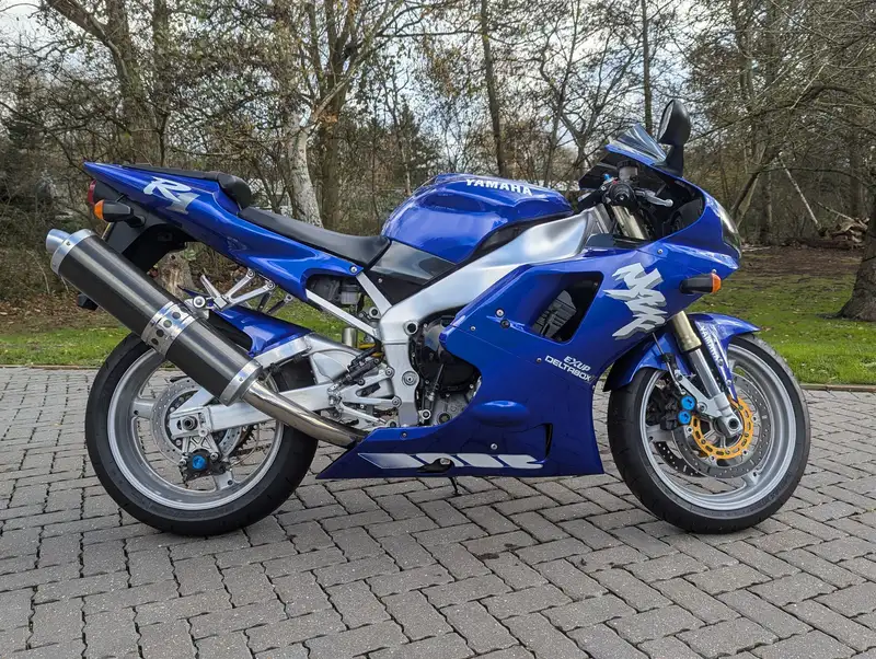 1999 Yamaha YZF-R1 998cc-Sold