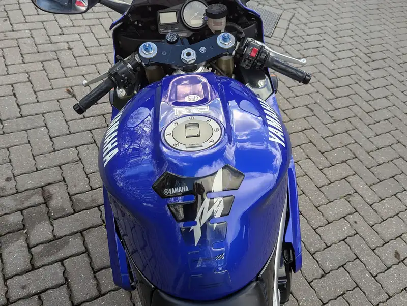 1999 Yamaha YZF-R1 998cc-Sold