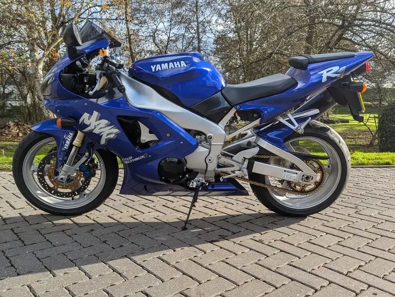 1999 Yamaha YZF-R1 998cc-Sold