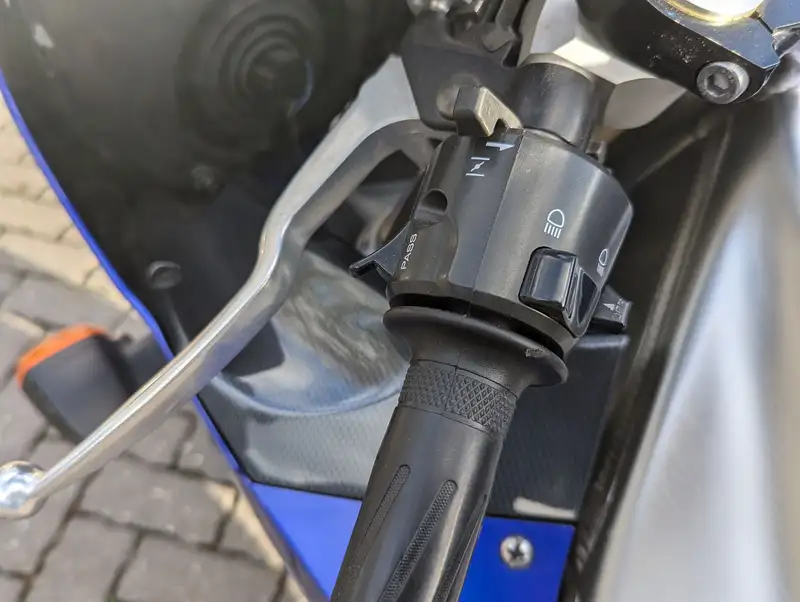 1999 Yamaha YZF-R1 998cc-Sold