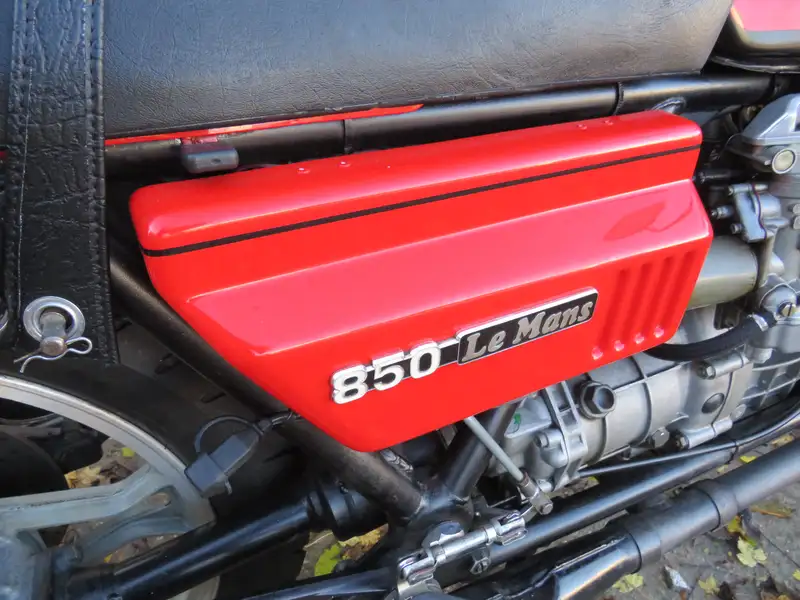 1977 Moto Guzzi Le Mans Mk1 Series 2 844cc-Sold