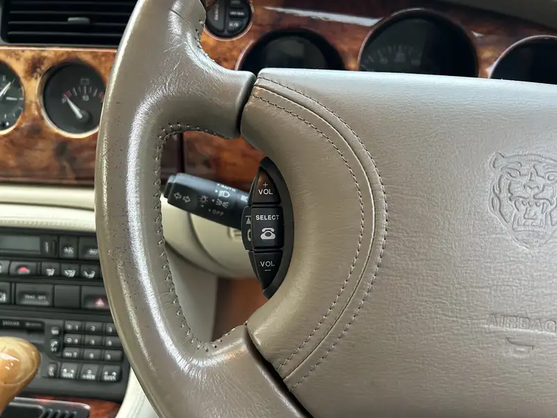 1998 Jaguar XKR Supercharged Coupé-For Sale
