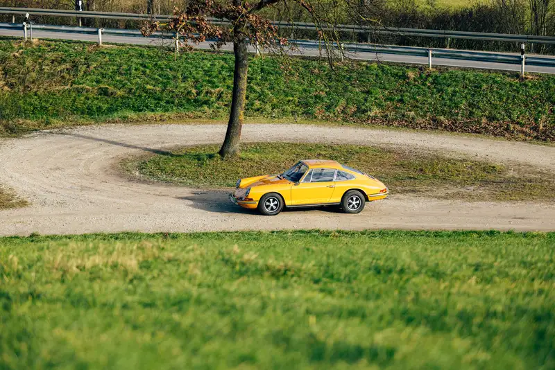 1968 Porsche 911L (Lux) SWB-Sold
