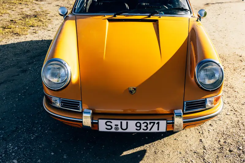 1968 Porsche 911L (Lux) SWB-Sold