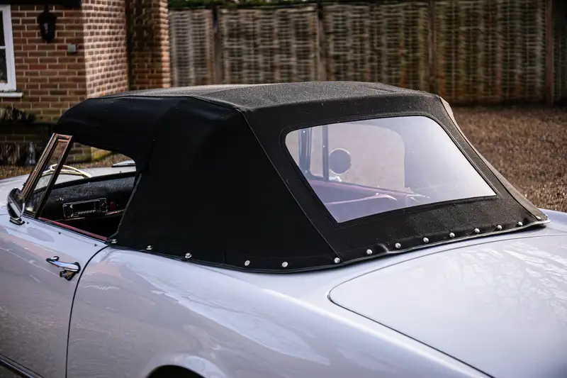 1963 Alfa Romeo 2600 Spider Coachwork by Carrozzeria Touring-For Sale
