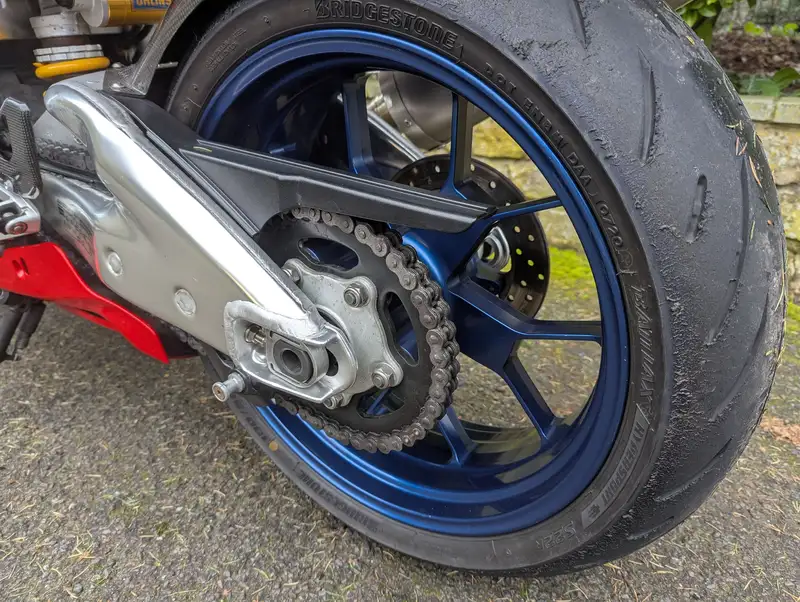 2000 Aprilia RSV mille R 998cc-Sold