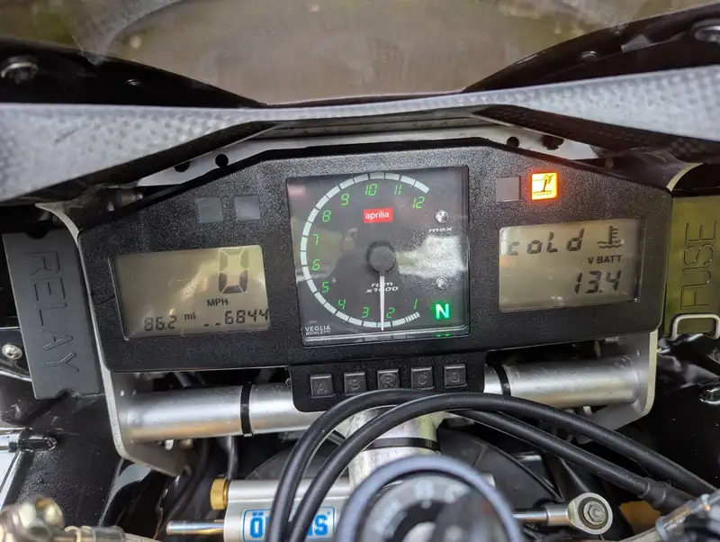 2000 Aprilia RSV mille R 998cc-Sold