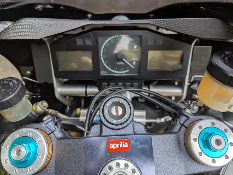 2000 Aprilia RSV mille R 998cc-Sold