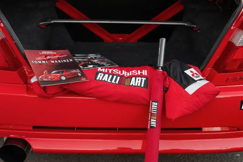 2000 Mitsubishi Lancer Evolution Vl 'Tommi Mäkinen Edition' -Sold