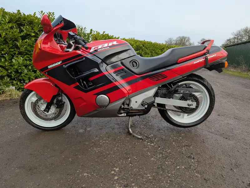 1990 Honda CBR 1000F-L 998cc-Sold