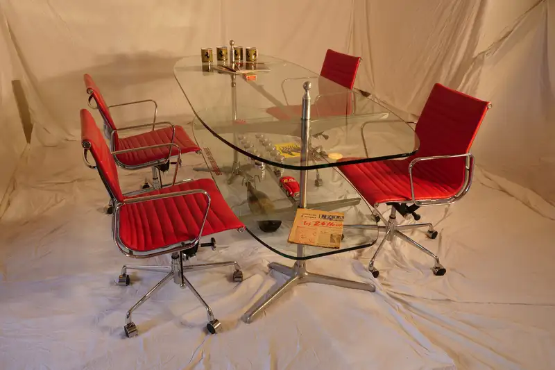 Ferrari 166 Miglia Mille-Themed Meeting / Presentation Table-Sold