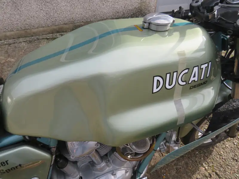 1975 Ducati 750SS 