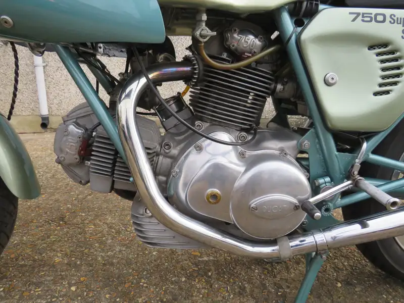 1975 Ducati 750SS 