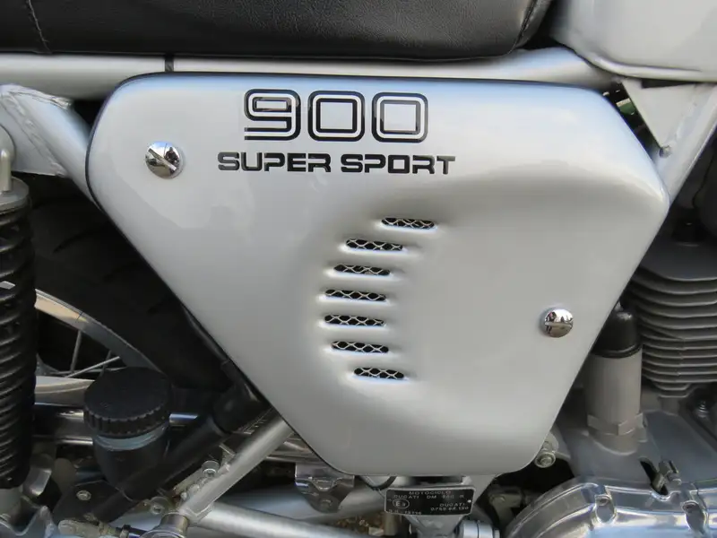 1977 Ducati 900SS 864cc-For Sale