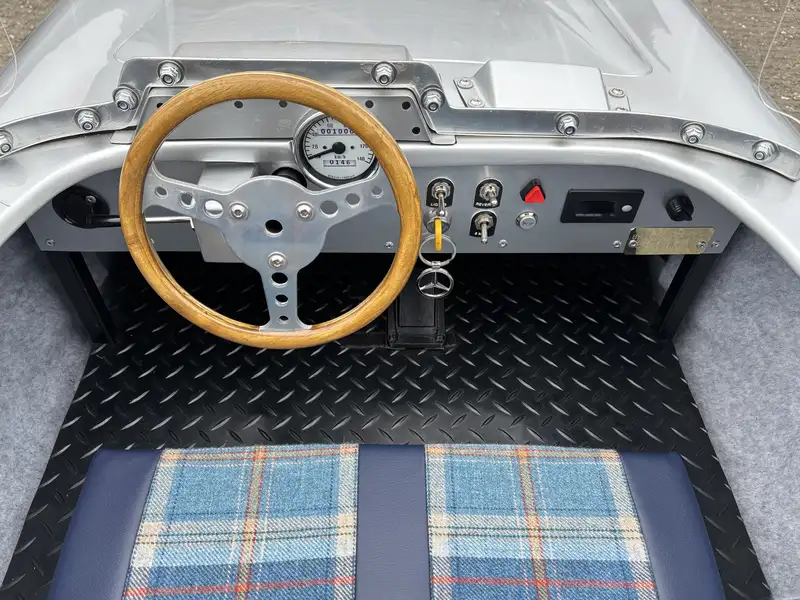 A Unique Hand-Crafted Electric 'Mercedes-Benz' 300 SLR 1:2 S-Sold